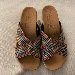 New Sketchers Multi-color Wedge size 6.5